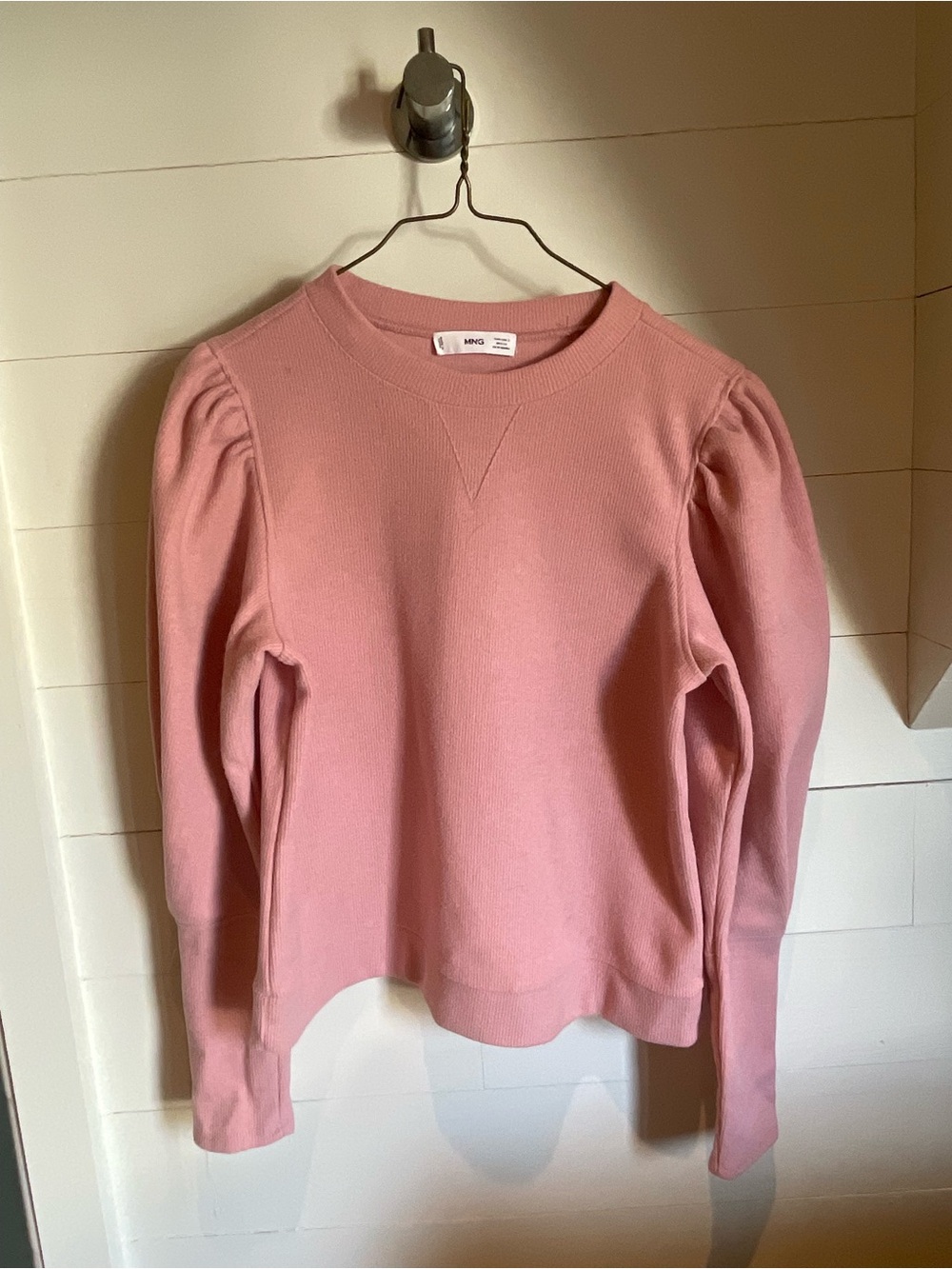 Mango Dusty Rose Puff-Sleeve Crew Sweater